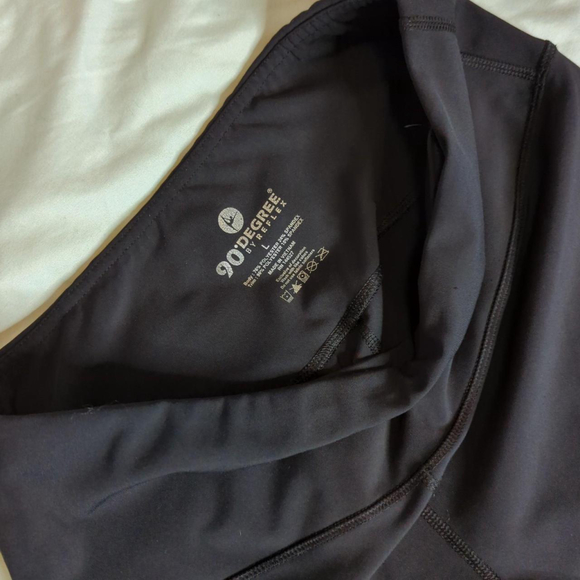 Large - 90° Degree by Reflx - High Waisted Ankle Length Leggings - Picture 3 of 4